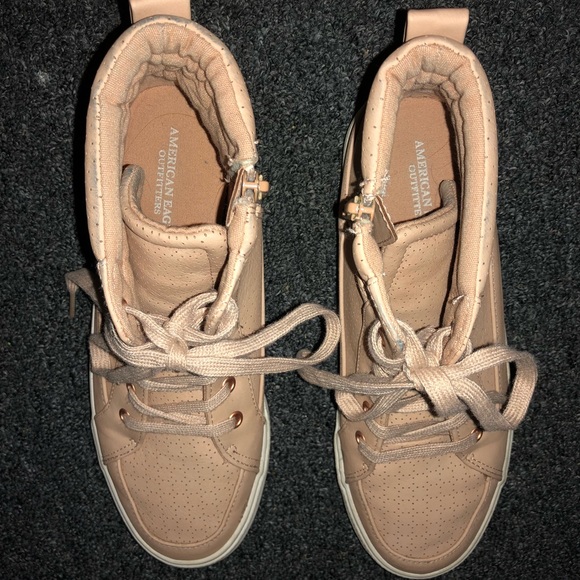 High Top Vans Sneakers - Picture 2 of 5